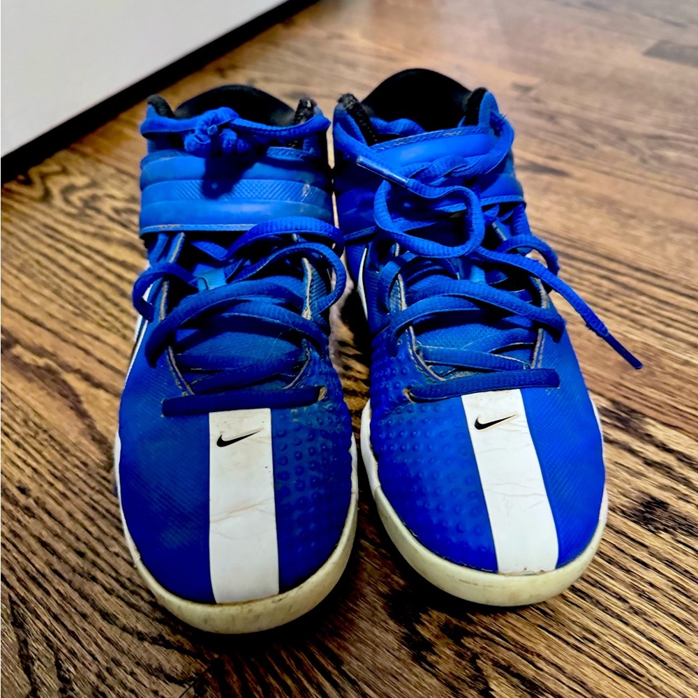 Kids Nike baseball cleats